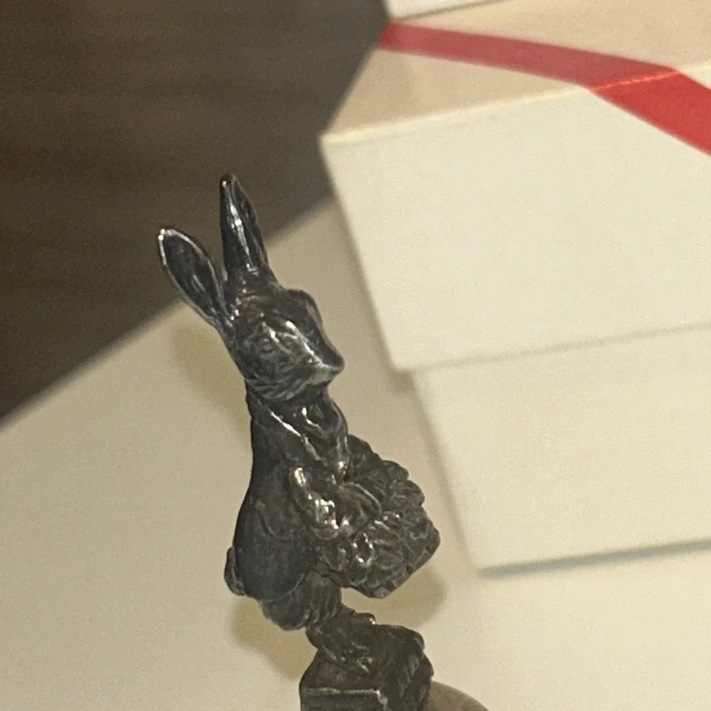 Beatrix‎ Potter Peter Rabbit New England Collectors Society Silver Plated Bell